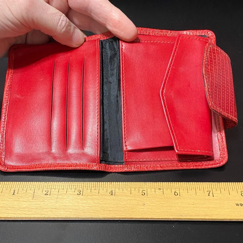 Vintage Baronet Red Crocodile-Embossed leather Women's wallet